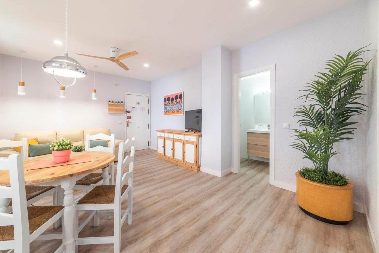 Apartamentos Alfaqueque A Sevilla Kültér fotó