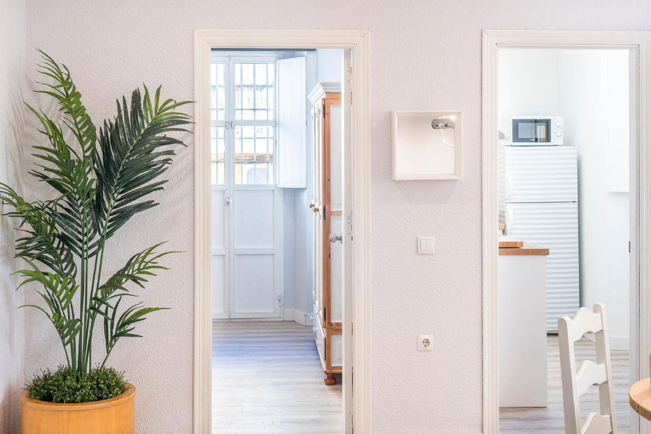 Apartamentos Alfaqueque A Sevilla Kültér fotó